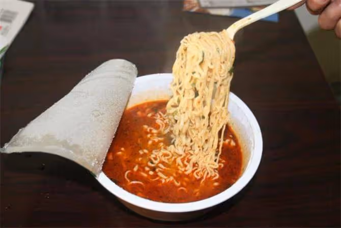 哪種方便麵最好吃?網絡熱門「平價泡麵」!真的好吃嗎?