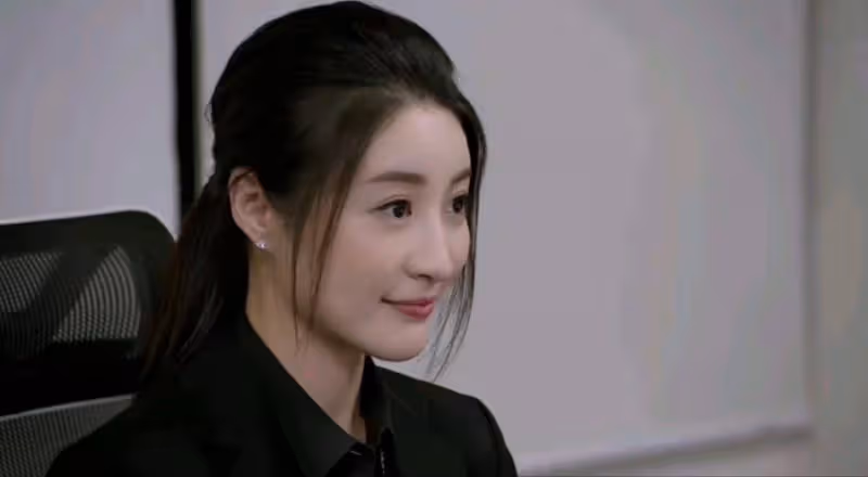 TVB《逆天奇案》大結局，兩位最強幕後驚喜客串，主角無聲飆戲