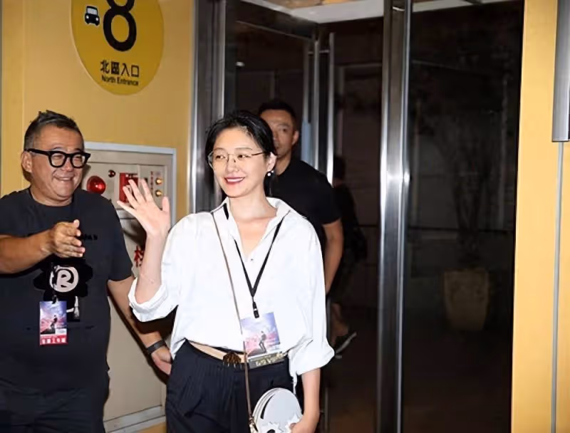 大S計劃轉戰內娛:為了得到機會,可能會高風亮節自降身價