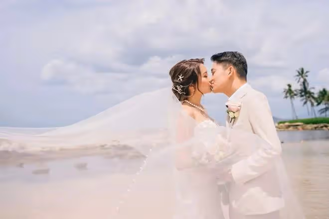 35歲前港姐結婚一年宣布懷孕,入行後星途平平僅客串四部劇集