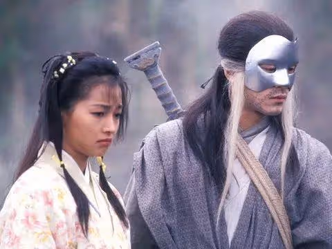 前TVB花旦相隔11年後復出拍戲,曾患抑鬱症想輕生,痴情丈夫不離不棄