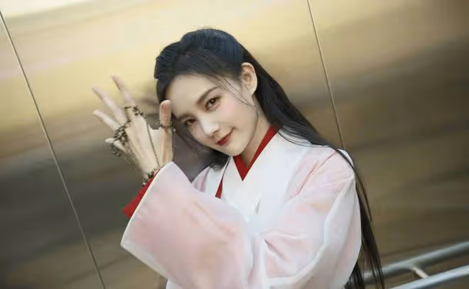 八卦爆料：鹿晗、李一桐、張傑、馬思純、曾黎、鄧紫棋