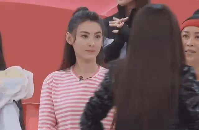 揭秘47歲曾黎戀情曝光真實內幕