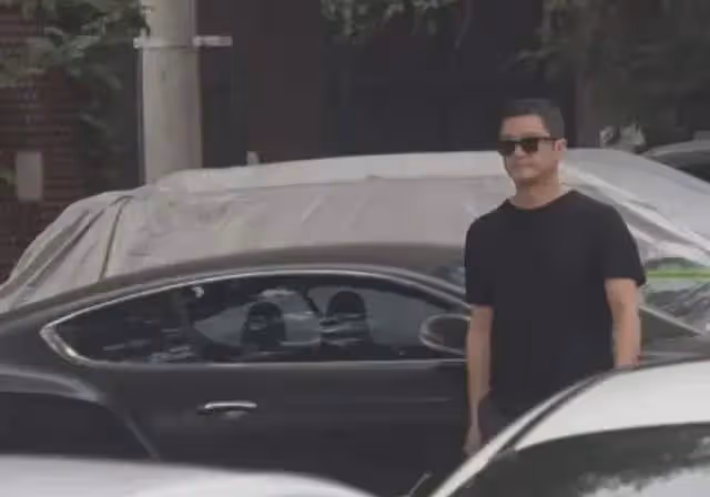 李亞鵬懶理欠債上線賣茶葉,被扒生活優越開百萬豪車,評論區淪陷