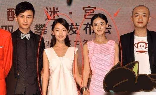 趙麗穎88斤,周冬雨90斤,兩人同框站一起,差距都在腿上了!