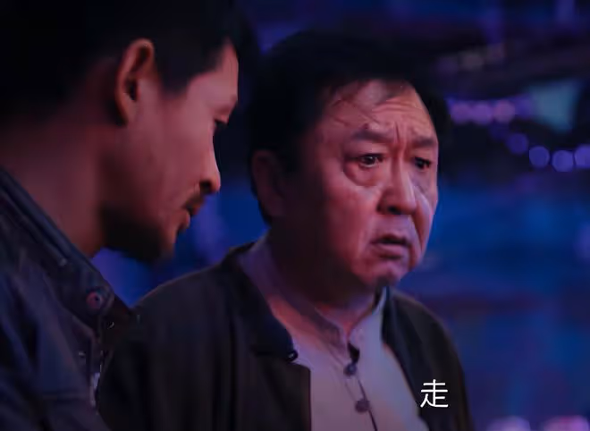 楊冪新片撤檔，是該捅破內娛這臭毛病了