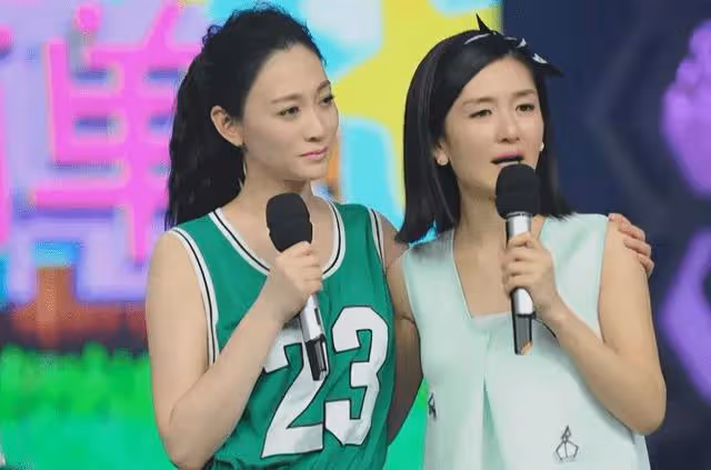 42歲的謝娜，終於為自己的「裝瘋賣傻」付出了代價