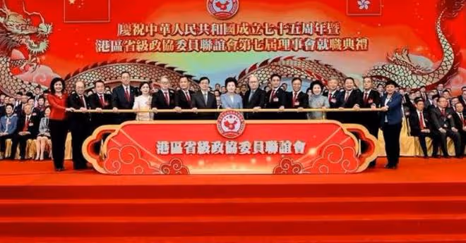 霍家根正苗紅：霍啟山霍啟剛發展事業，郭晶晶也全力輔助衝刺