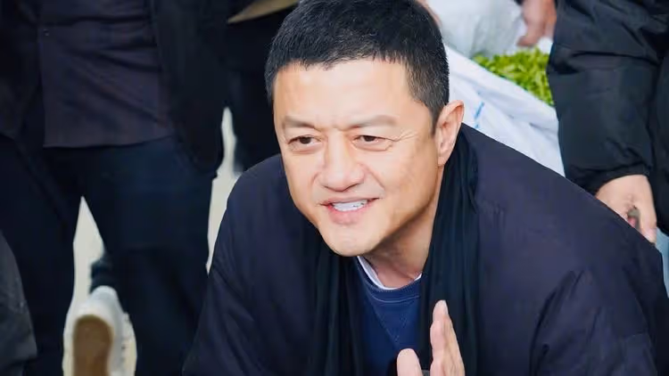 李亞鵬被控欠薪2年被討債「選擇性失明」　公開道歉「下班前解決」