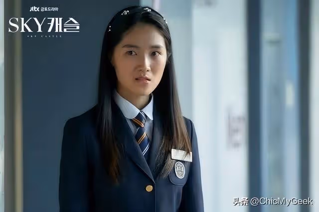 當7年臨演終於熬出頭，劇拋臉演技被贊未來影后！