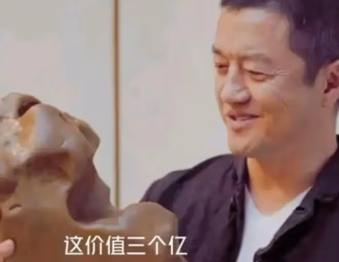 李亞鵬道歉還保證會還錢，拖欠員工6萬工資的他，資產越扒越有
