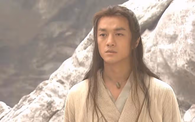 李亞鵬回應欠薪事件並宣布已清償，藉機宣傳直播帶貨