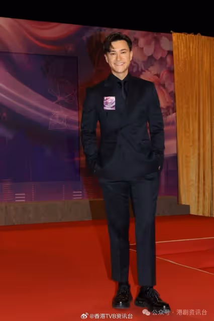 2024香港小姐競選丨袁偉豪43歲生日望三年抱兩