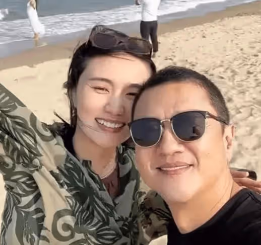 李亞鵬妻子被指是「撈女」,貪圖名氣別有目的,對老公的真心存疑?