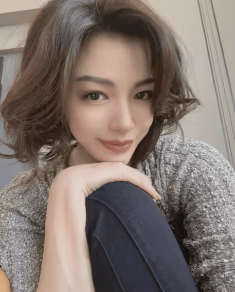 徐梓鈞小作文走紅,知三當三臉皮夠厚,曬聊天記錄承認收錢不代表接受高亞麟