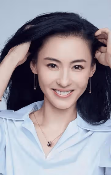 有驚無險!張柏芝高齡產四胎,昏睡16天子宮脫垂牽動人心!網友:圖啥?