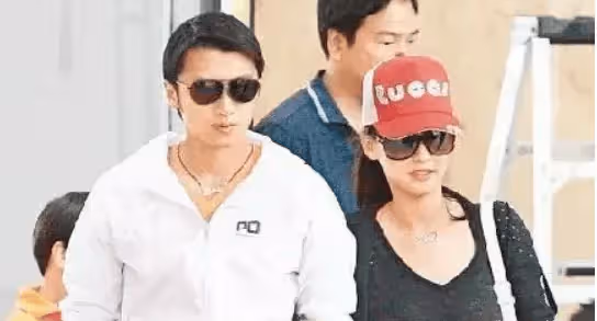 有驚無險!張柏芝高齡產四胎,昏睡16天子宮脫垂牽動人心!網友:圖啥?