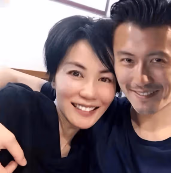 賢不顧及謝霆鋒,承認和張柏芝「特殊」關係,難怪謝霆鋒身心都給了王菲