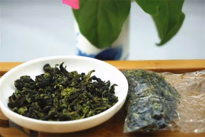鐵觀音茶葉保質期一般多久?家裡放了10年的鐵觀音,還能不能喝?