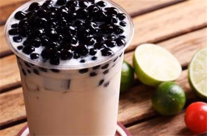 秋天的第一杯奶茶你喝了嗎？它的真正含義是什麼，你知道嗎？