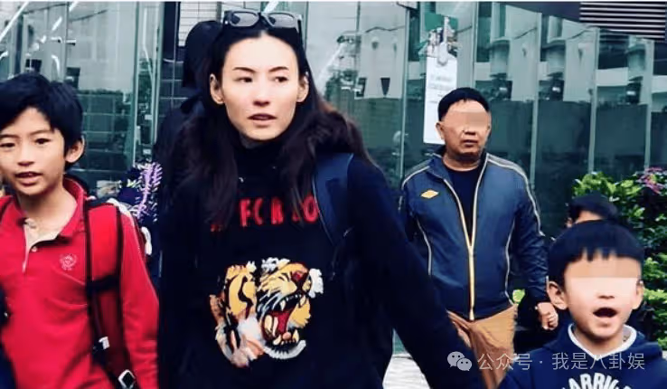 父子分離12年後,張柏芝三兒子提出想和爸爸一起生活