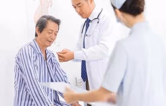 女兒婚前,與親家見面,親家母的一番話把我嚇出一身冷汗