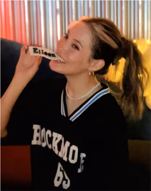 谷愛凌給國人長臉!獲今年唯一全球大使太厲害,穿浴袍凹出超模範