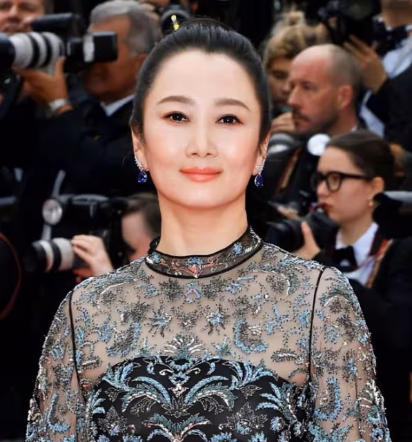 坎城電影節女星告訴你：「乾乾癟癟」不叫美，珠圓玉潤才更有韻味