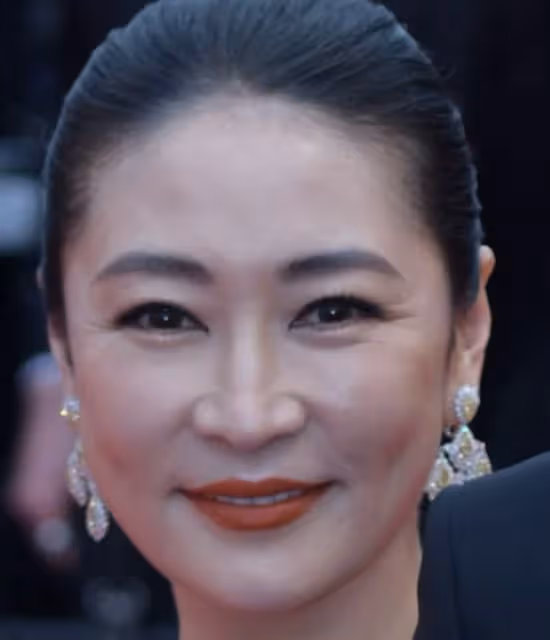 坎城電影節女星告訴你：「乾乾癟癟」不叫美，珠圓玉潤才更有韻味