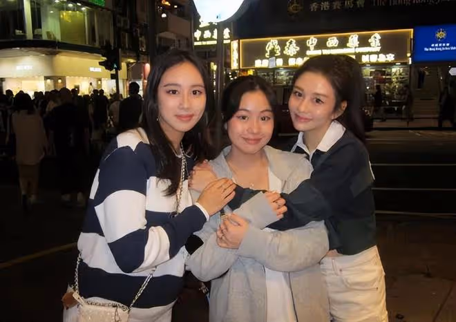 超級豪門千金聚會：賭王女兒何超欣、沈月、劉鑾雄女兒劉秀樺