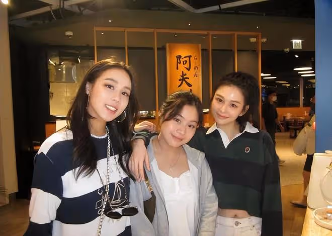 超級豪門千金聚會：賭王女兒何超欣、沈月、劉鑾雄女兒劉秀樺