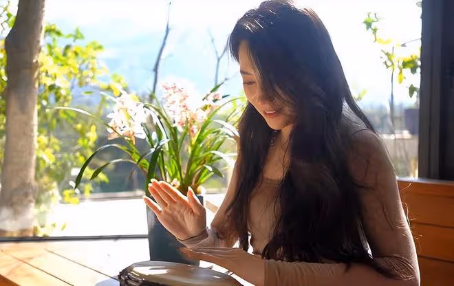 汪峰新女友和前夫昔日合照曝光，大量私人生活照公開