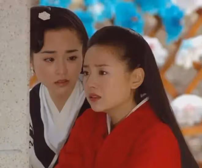 她是古裝女神，從沒演過女主，28歲就退圈，一個角色讓人想念20年