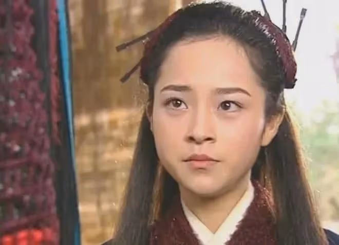 她是古裝女神，從沒演過女主，28歲就退圈，一個角色讓人想念20年