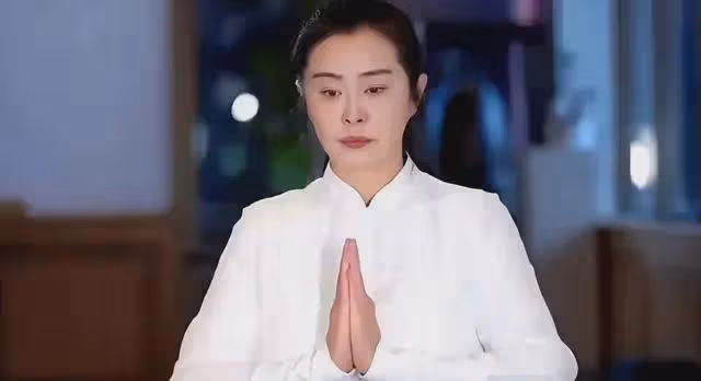 至今未婚的10位大齡女星，各有各的苦衷，最大57歲，最小43歲
