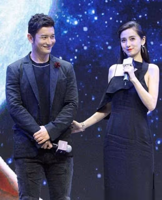 黃曉明的媽媽張素霞:兒子和兒媳離婚,顯得我比較可憐