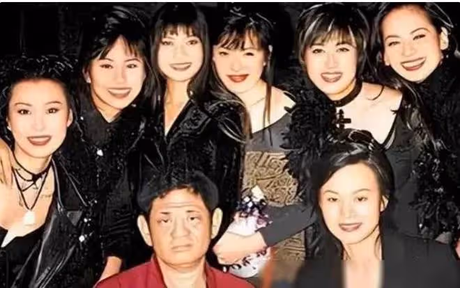 100多位情婦，每年包養費上億元，九女同床比韋小寶的故事還精彩
