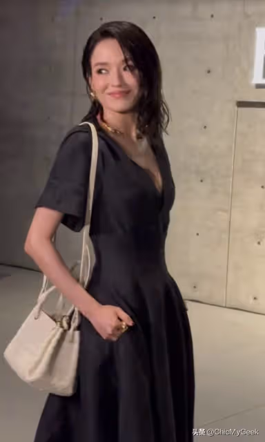 48歲舒淇生圖美貌大殺四方!網友:天花板,沒對手!