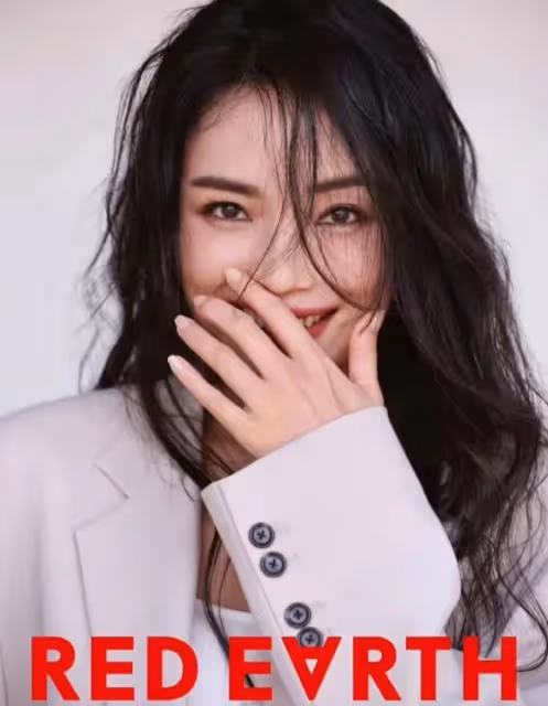 46歲舒淇美回巔峰！穿T恤顏值依舊抗住懟臉鏡頭，少女感大爆棚
