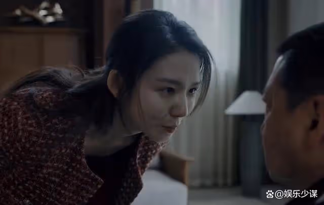 新生:佳佳假死歸來,說出劉漠真實身份,結局費可假死逃去國外