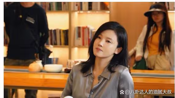 楊子姍:與喬杉搭檔辣味十足,與趙又廷情感糾葛難解!