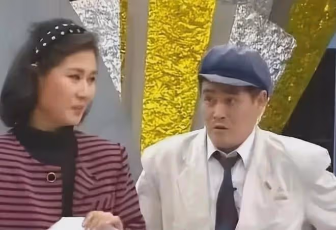 春晚常客黃曉娟:與初戀結婚恩愛37年,如今兒子是她的驕傲