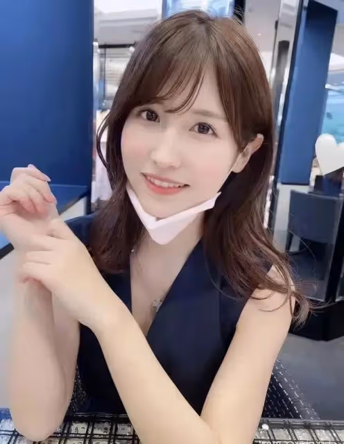 櫻空桃 桜空もも Momo Sakura