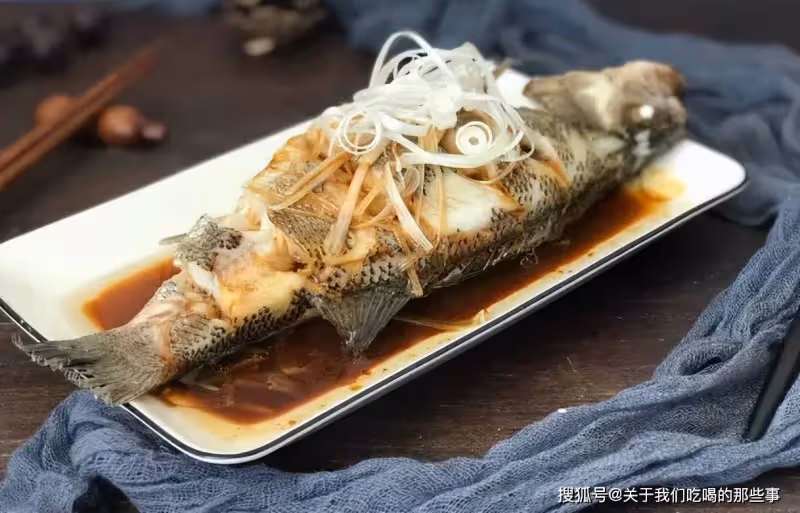 清蒸鱸魚,蒸幾分鐘最好?千萬別搞錯了,不然鱸魚不鮮也不嫩