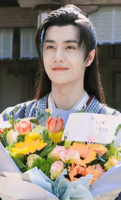 王一博計劃在40歲時進行轉型,他已經開始嚮導演程耳學習