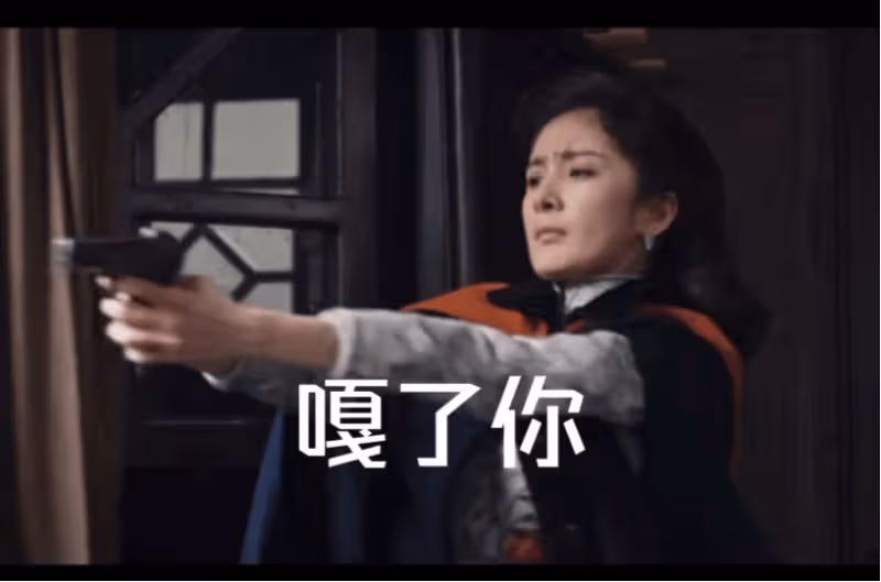 章子怡罕曬與8歲女兒遊玩，母女倆穿古裝跳舞好美，甜蜜對視