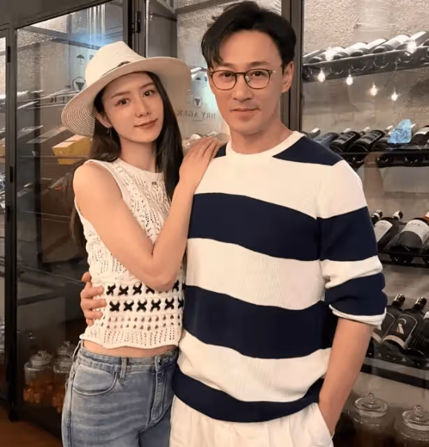 林峯老婆帶女兒看蝴蝶,3歲Luna皮膚白嫩像張馨月,長睫毛很精緻