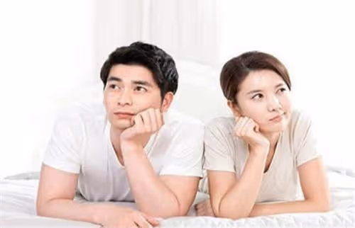 撞破女朋友的三角戀後,她反問我,偶爾犯一次錯怎麼了?