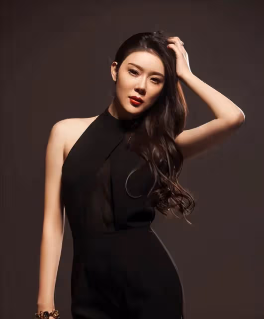 模特趙雅淇,有著絕美身材和容貌,卻因戀情毀掉了自己聲譽