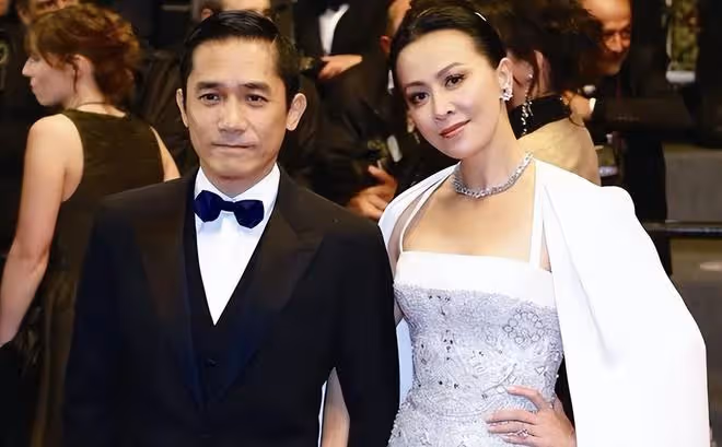 劉嘉玲梁朝偉曬合照,夫妻相似笑容驚艷,幸福滿溢